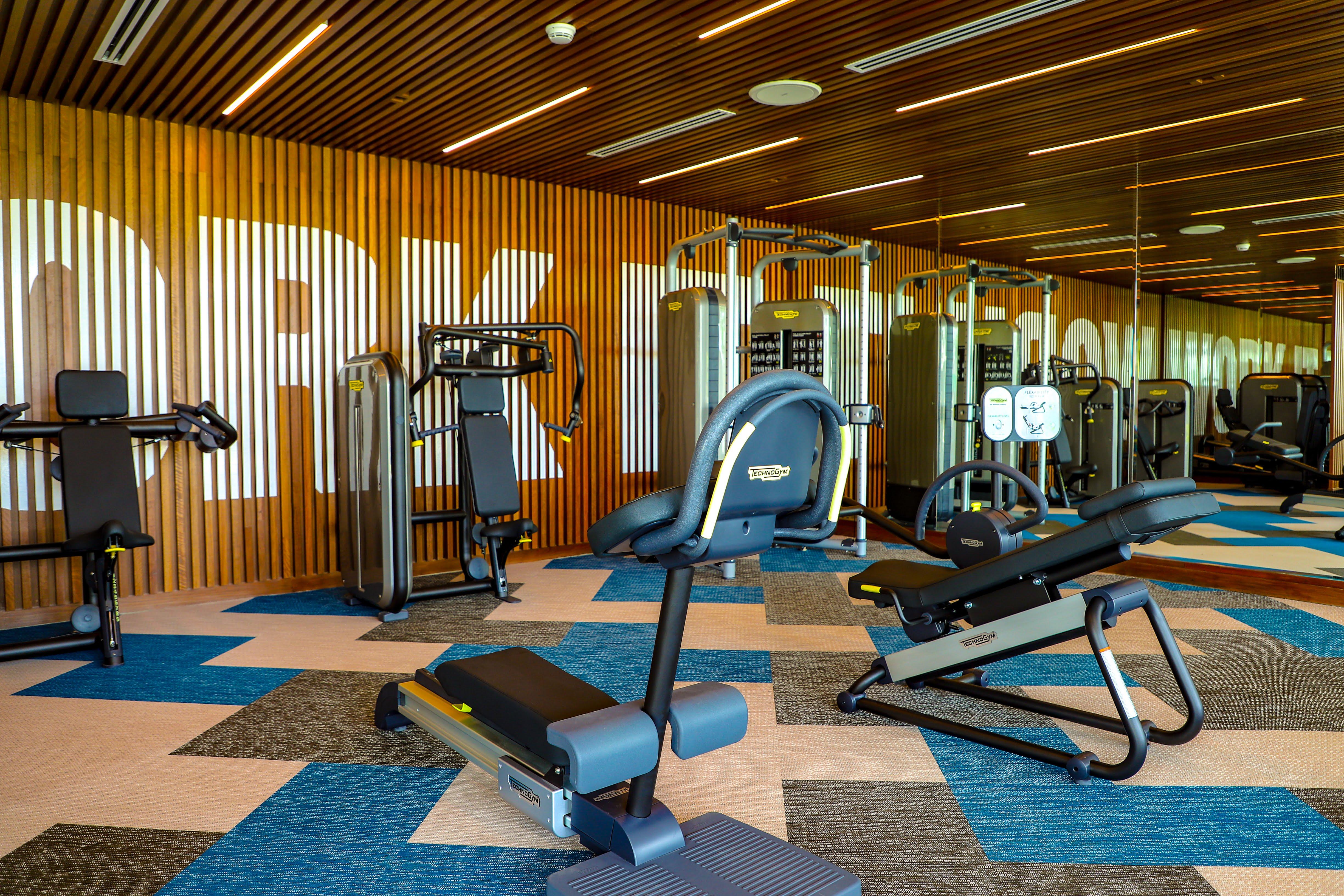 Hard Rock Hotel Desaru Coast Екстер'єр фото The gym at the hotel